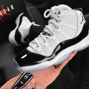 Meet your Posher, Destiny